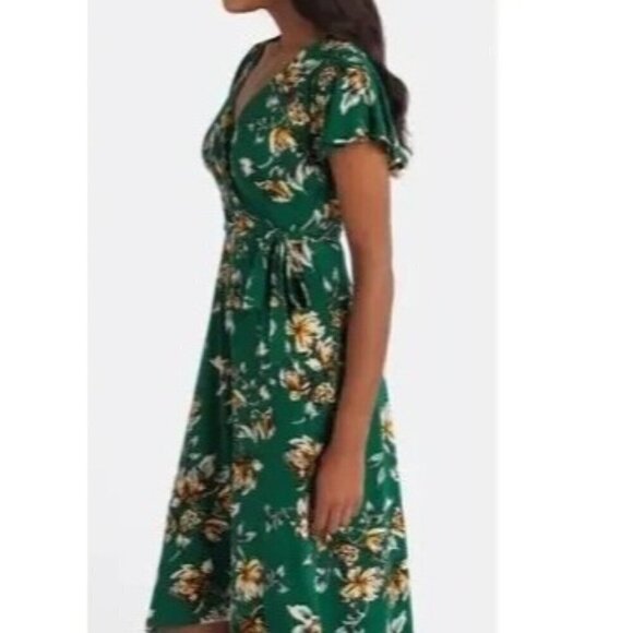 Fortune & Ivy Women's Floral Wrap Dress Size Green Black Size M NWOT - Picture 9 of 9